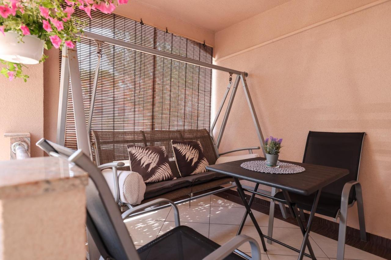 Two Bedroom Apartment Sunset Vir Exterior photo